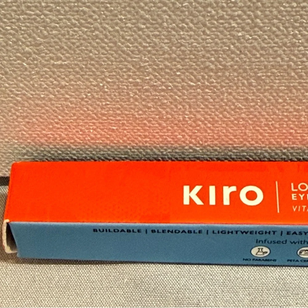 NIB Kiro Longwear Eyeshadow Stick 02 Sandy Copper Vegan Clean Beauty Shadow